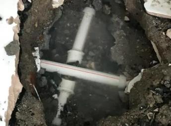 万宁阳台漏水维修公司为您分享楼上楼下漏水怎么处理