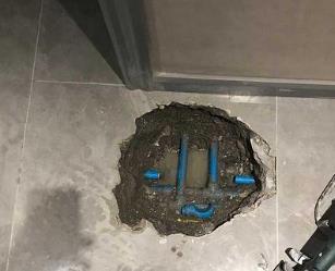 万宁阳台漏水维修公司分享下暖气管道漏水的原因有哪些